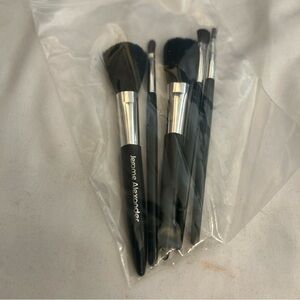 Jerome Alexander 5PC Assorted Brush Set Black Handle Lip Eyeshadow Powder Brush